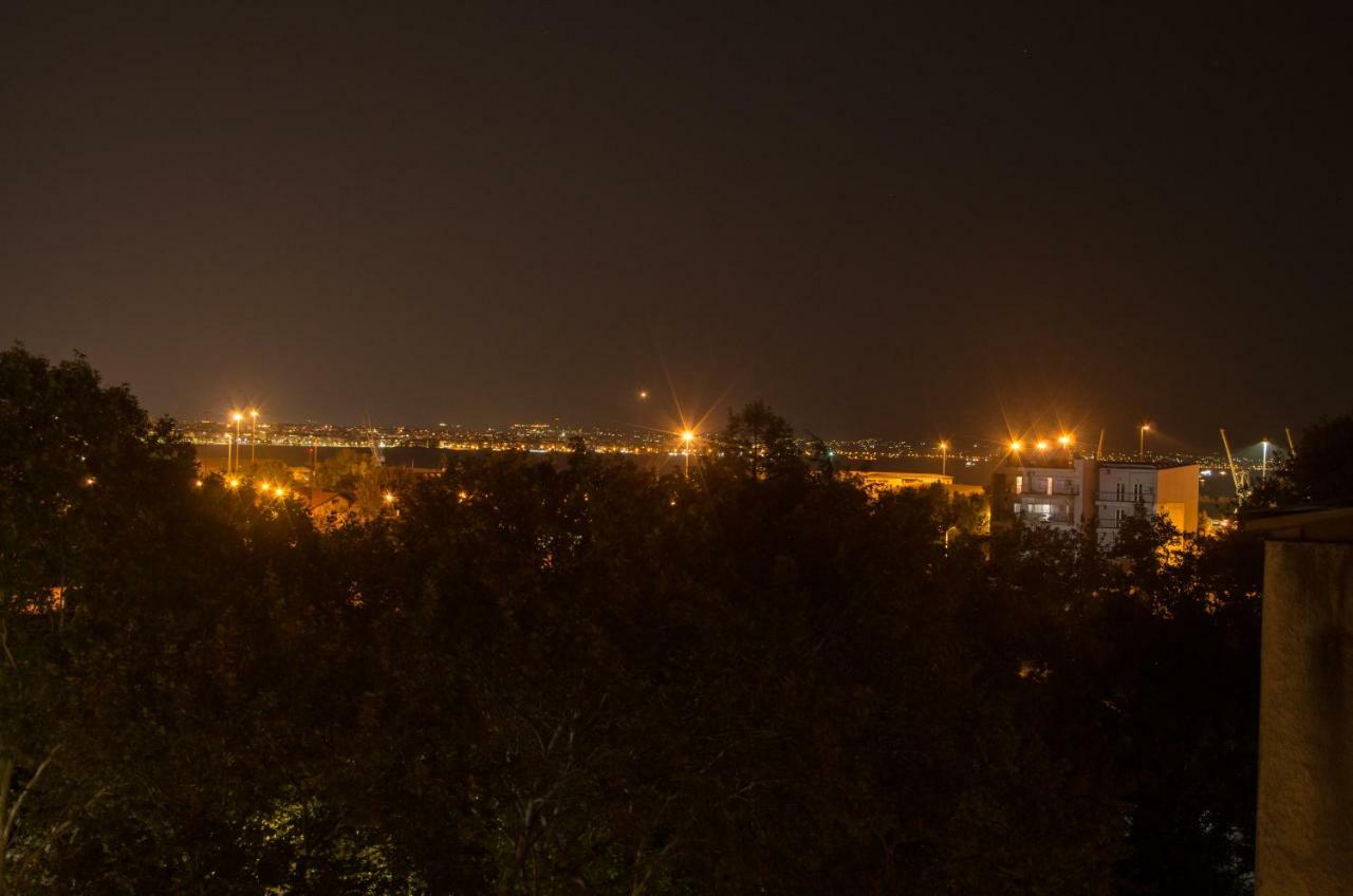 Great View Luxury Living-Metro Station Apartment เทสซาโลนิกิ ภายนอก รูปภาพ